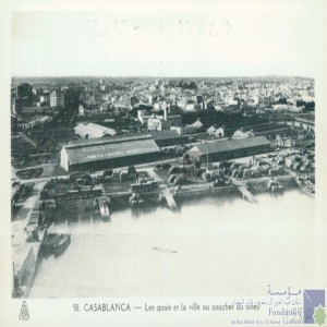 Casablanca - les quais et la ville au coucher du soleil