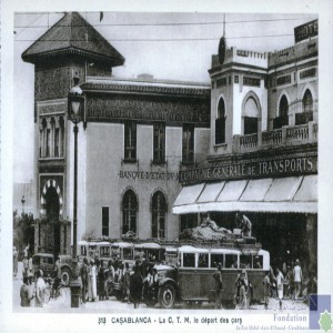 Casablanca - la C.T.M., le départ des cars