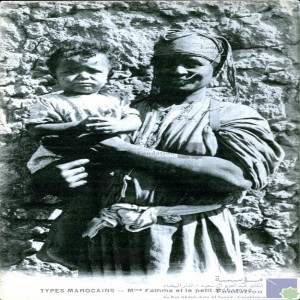 Types marocains - Mme Fathma et le petit Mohamed