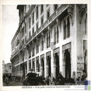 Casablanca - un des grands immeubles du Boulevard de la Gare