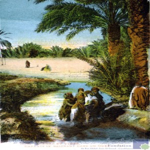 Enfants se baignant dans un oued