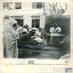 Casablanca - M. Malpertuy interroge un parlementaire