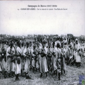 Campagne du Maroc, 1907-1908 - Casbah Ben Ahmed - sur la route de la Casbah, une halte du convoi