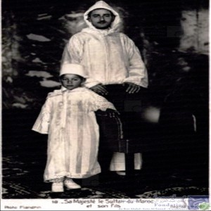 Sa Majesté le Sultan du Maroc et son fils