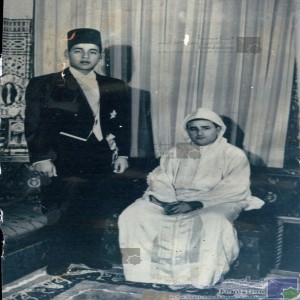 [Sa Majesté le Sultan Sidi-Mohammed et le prince héritier Moulay Hassan]