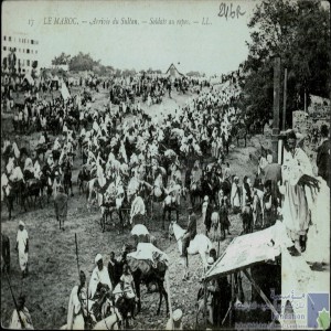 Arrivée du Sultan - soldats au repos