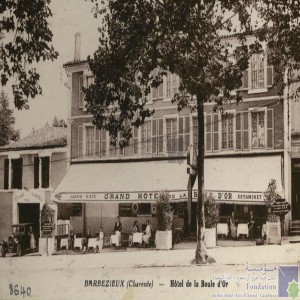 Barbezieux (Charente) - Hôtel de la Boule d\'Or