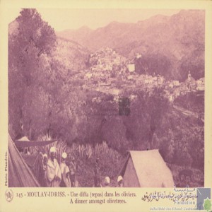 Moulay-Idriss - une diffa (repas) dans les oliviers