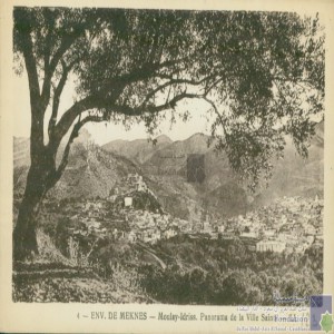 Environs de Meknès - Moulay-Idriss - panorama de la ville sainte