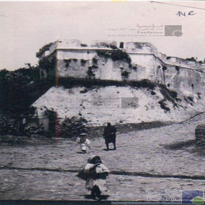 [Tanger - les remparts de la Casbah]